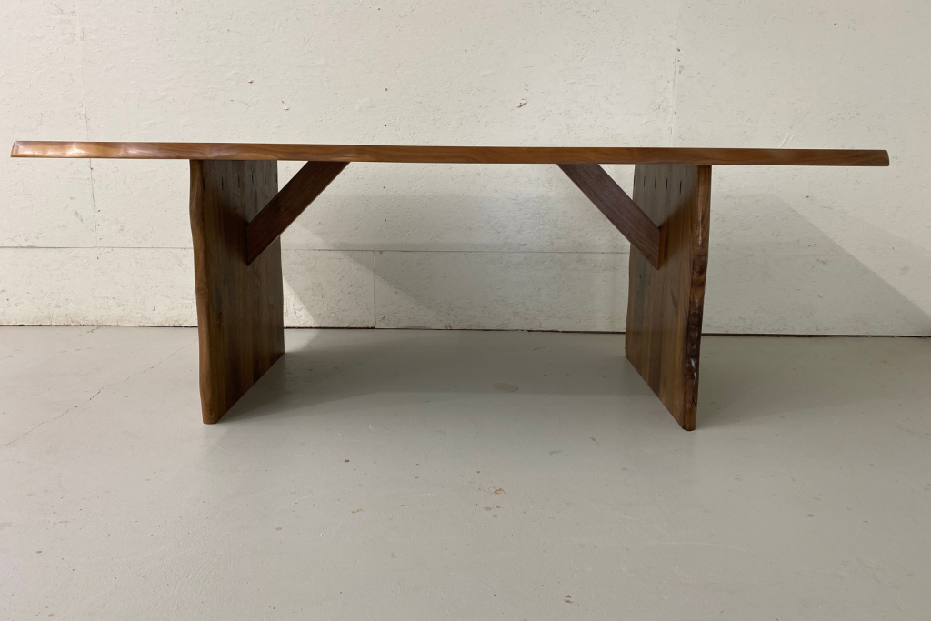Solid Wood Table Top with Wide Slab Table Legs